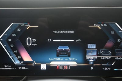 2025 BMW 740i xDrive
