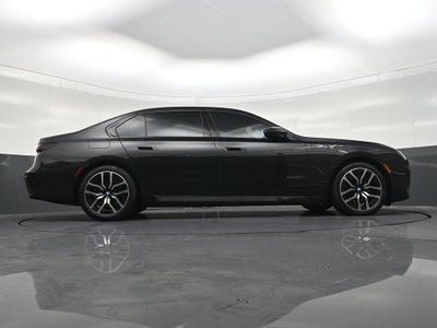 2025 BMW 740i xDrive