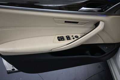 2019 BMW 5 Series 530i