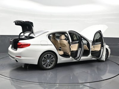 2019 BMW 5 Series 530i