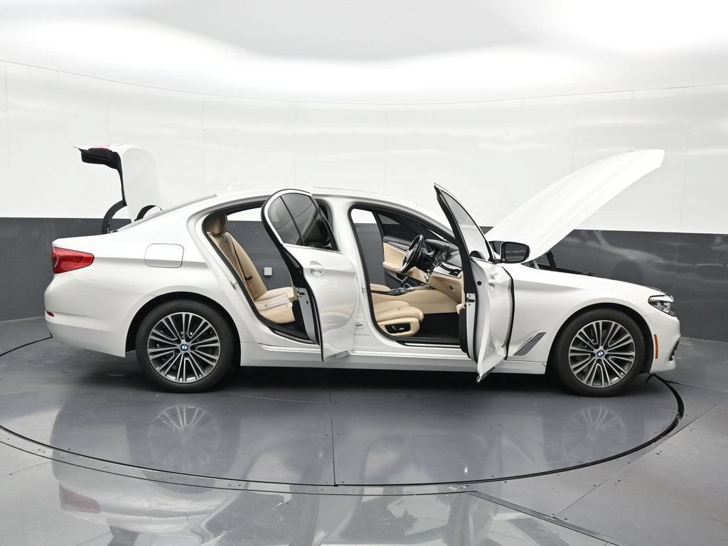 2019 BMW 5 Series 530i