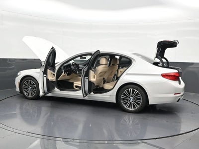 2019 BMW 5 Series 530i