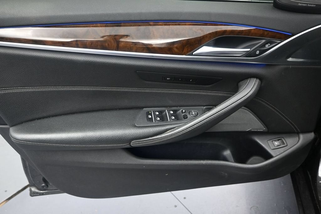 2019 BMW 5 Series 540i xDrive