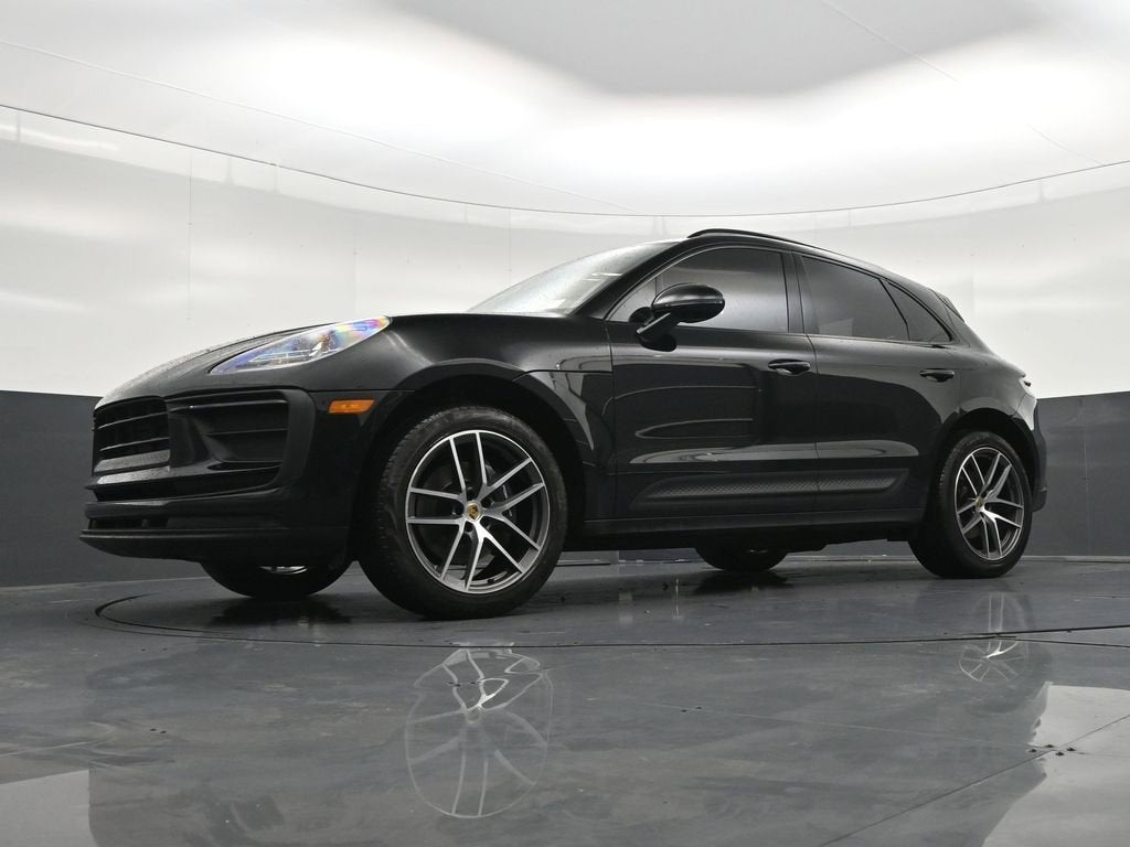 2022 Porsche Macan 4DR AWD
