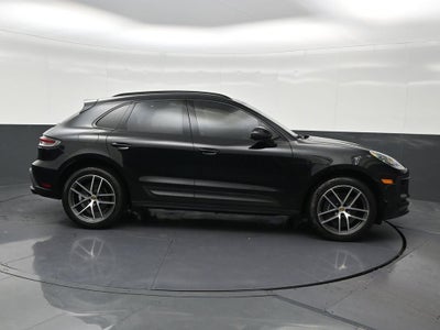 2022 Porsche Macan 4DR AWD
