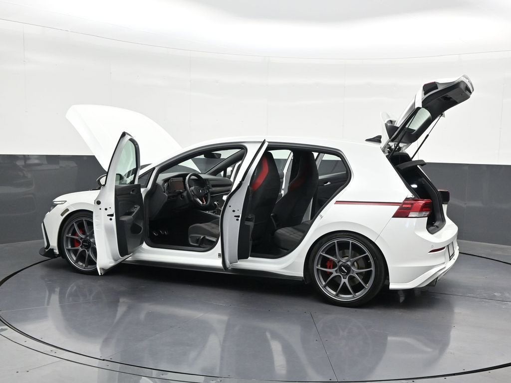 2022 Volkswagen Golf GTI S