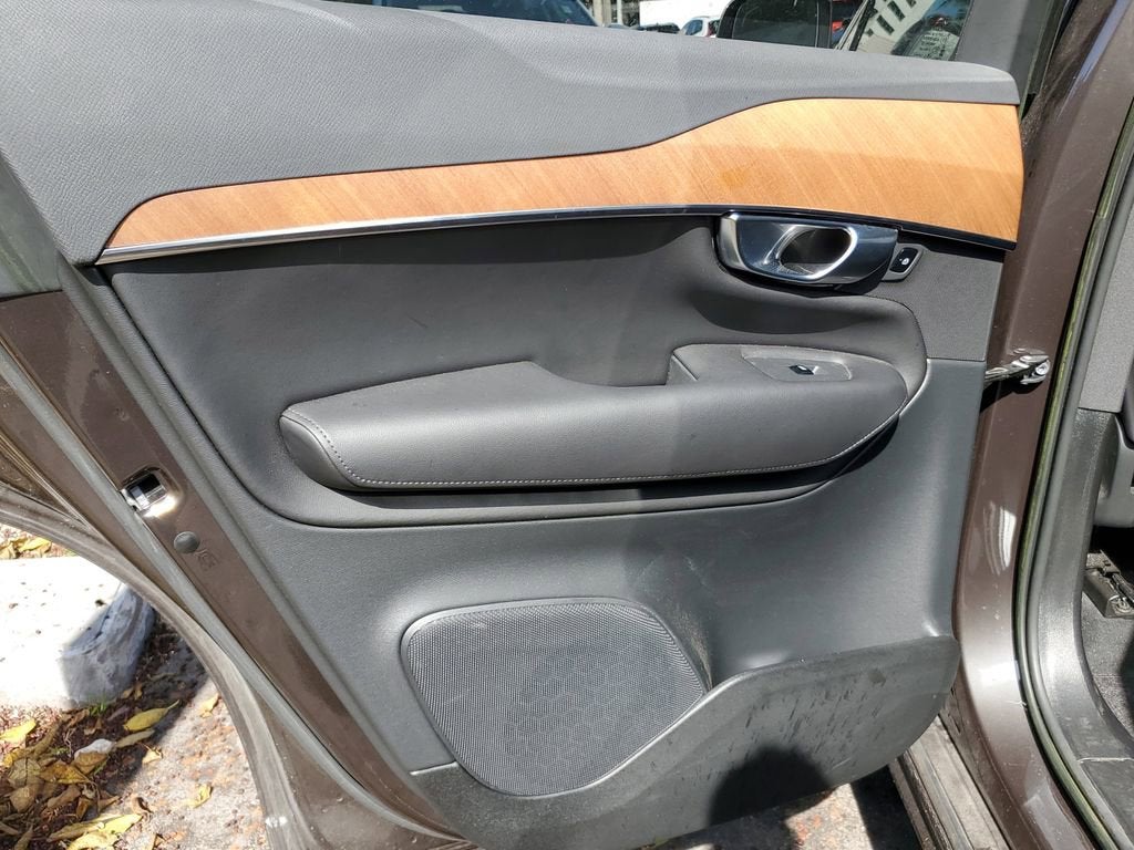 2023 Volvo XC90 Plus