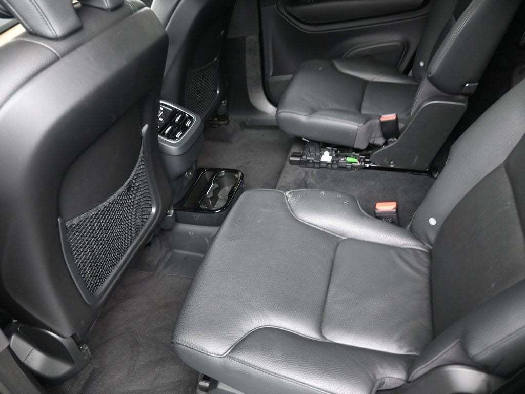 2023 Volvo XC90 Plus