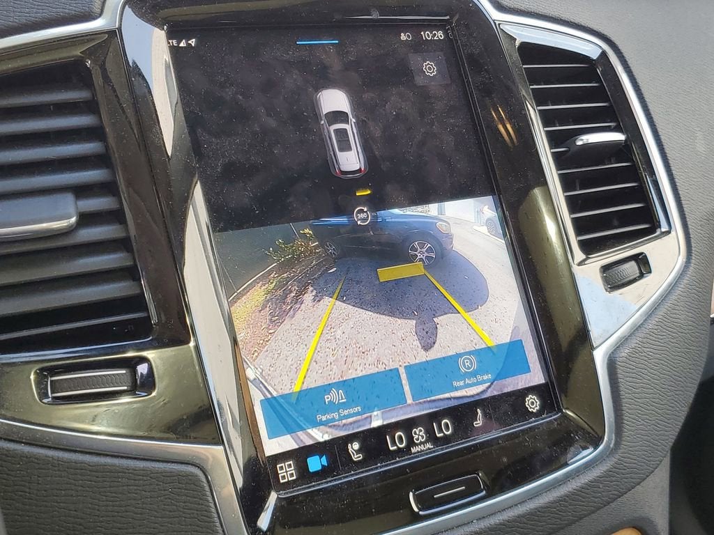 2023 Volvo XC90 Plus