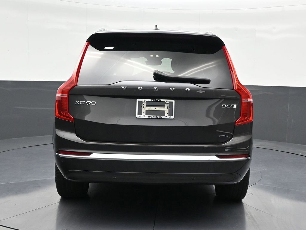 2023 Volvo XC90 Plus