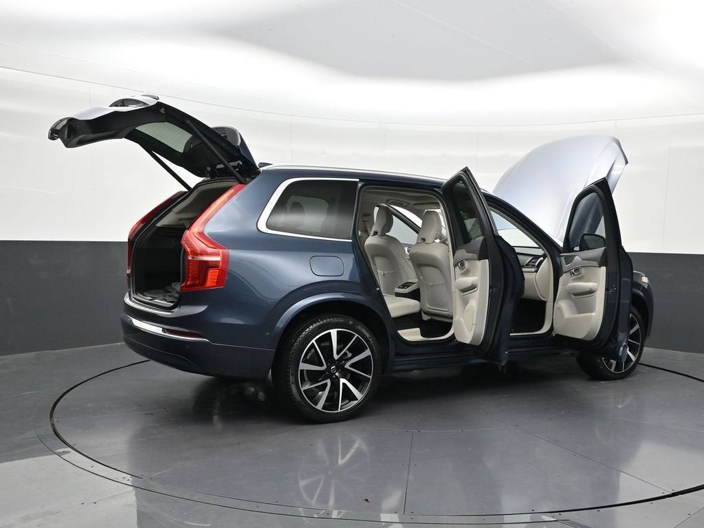 2023 Volvo XC90 Plus