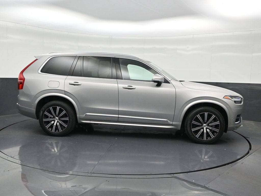 2024 Volvo XC90 Plus Bright Theme