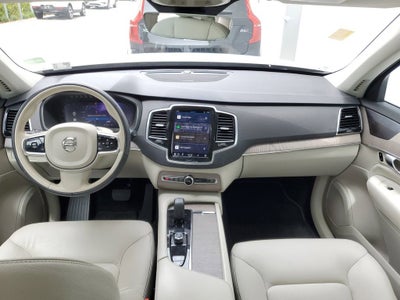 2024 Volvo XC90 Plus Bright Theme