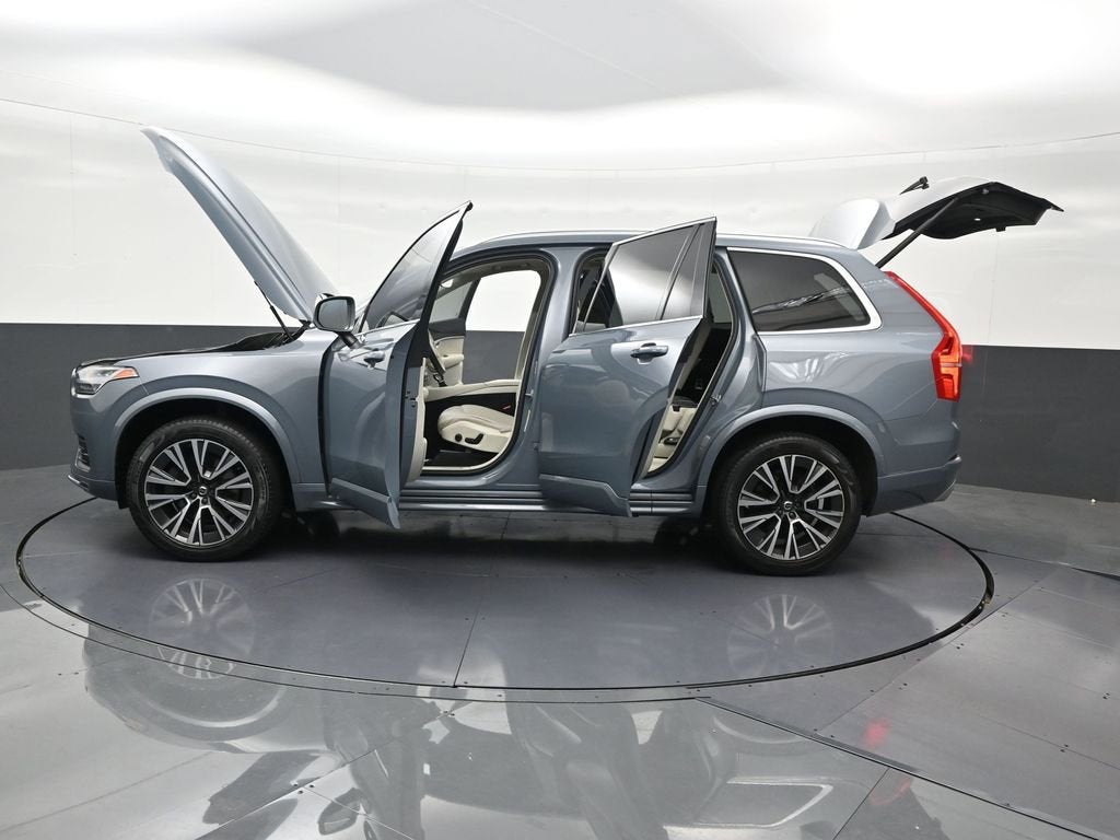 2020 Volvo XC90 Momentum