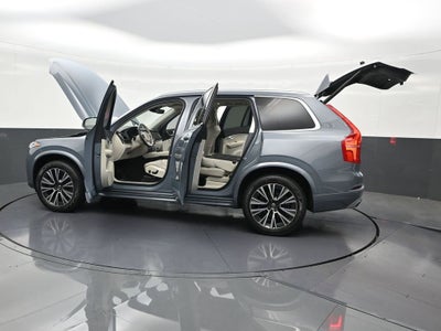 2020 Volvo XC90 Momentum