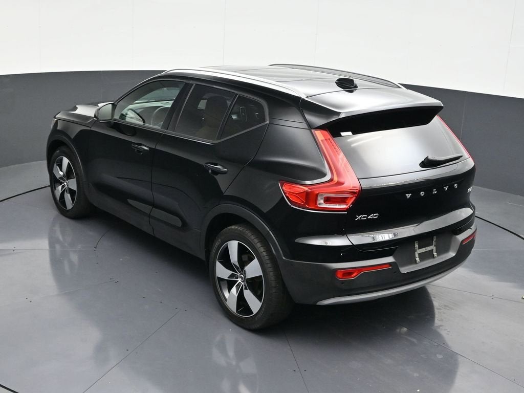 2019 Volvo XC40 Momentum
