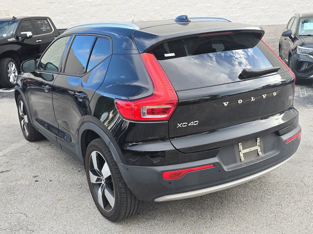2019 Volvo XC40 Momentum