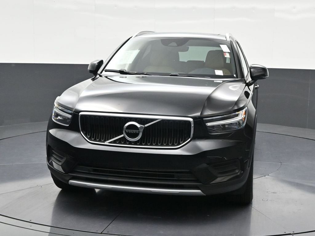 2019 Volvo XC40 Momentum