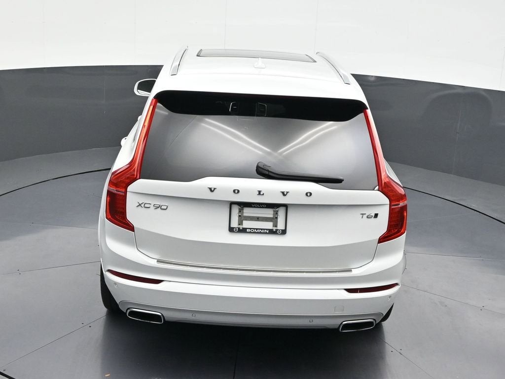 2021 Volvo XC90 Momentum