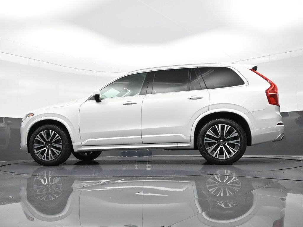 2021 Volvo XC90 Momentum