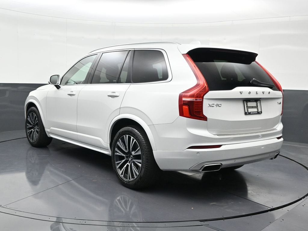2021 Volvo XC90 Momentum