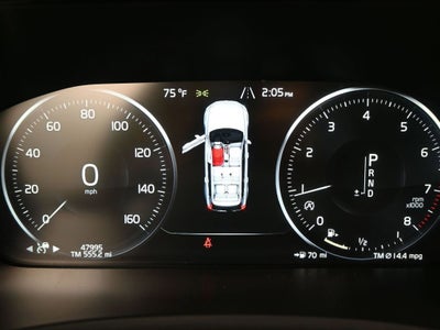 2019 Volvo XC90 Momentum