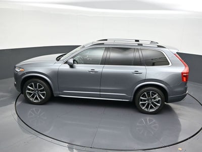 2019 Volvo XC90 Momentum