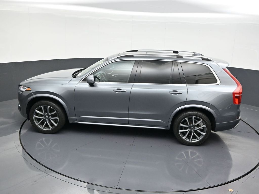 2019 Volvo XC90 Momentum