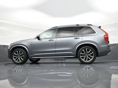 2019 Volvo XC90 Momentum