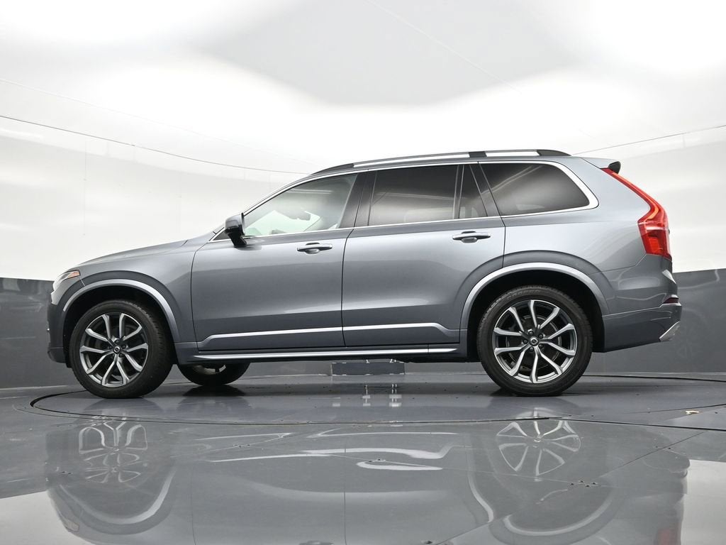 2019 Volvo XC90 Momentum