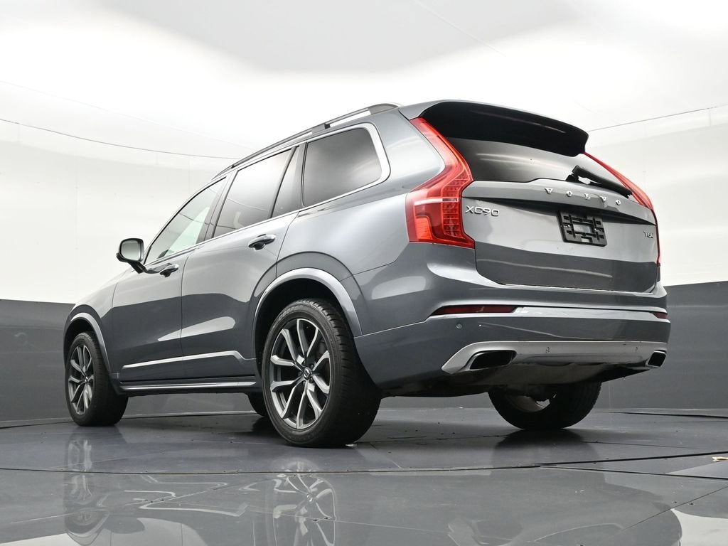 2019 Volvo XC90 Momentum