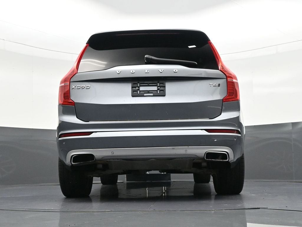 2019 Volvo XC90 Momentum