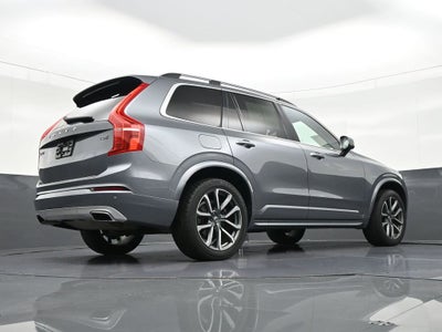 2019 Volvo XC90 Momentum