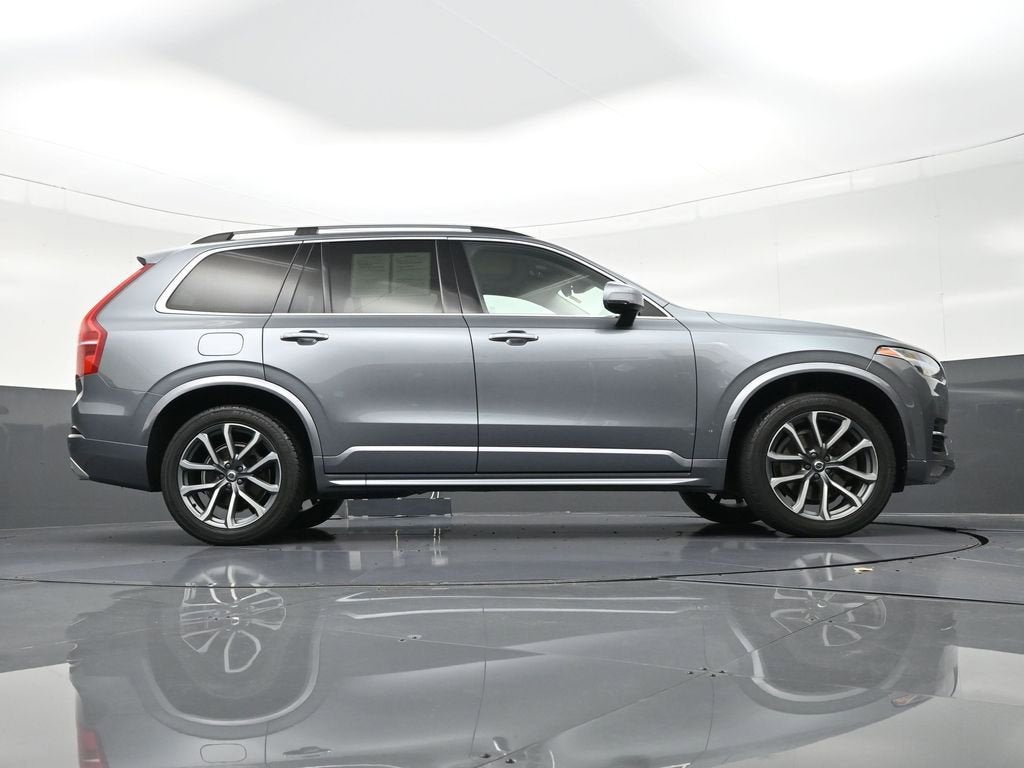 2019 Volvo XC90 Momentum