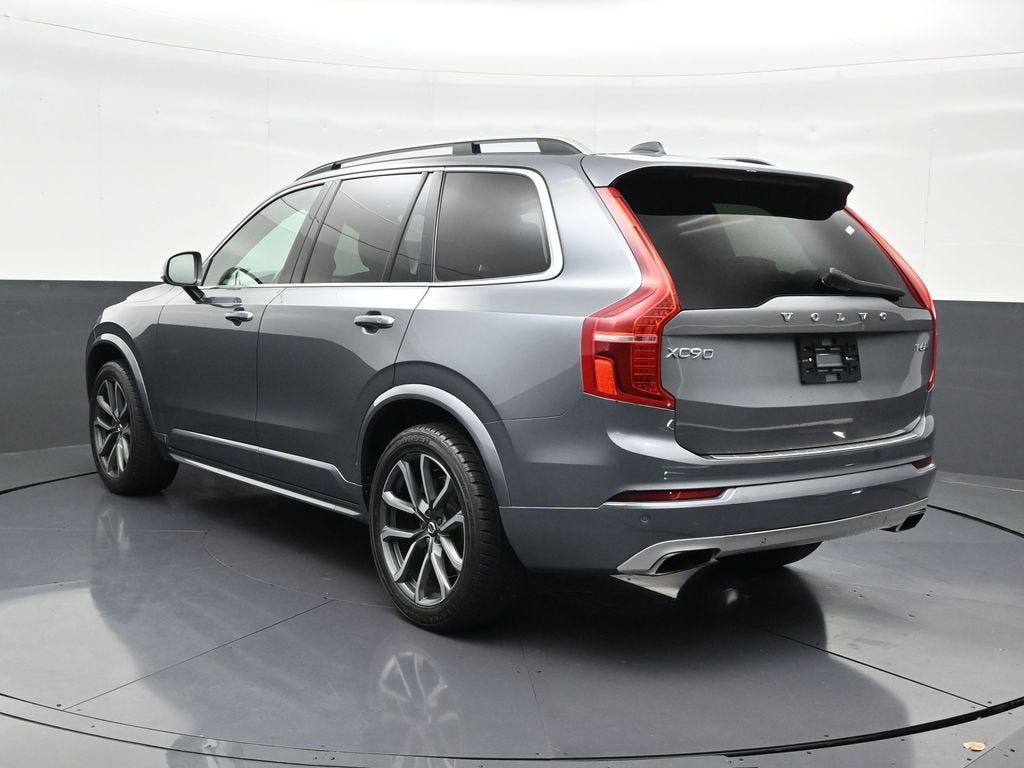 2019 Volvo XC90 Momentum