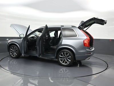 2019 Volvo XC90 Momentum