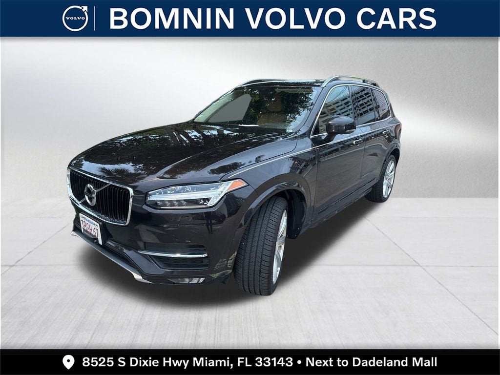 2016 Volvo XC90 T6 Momentum