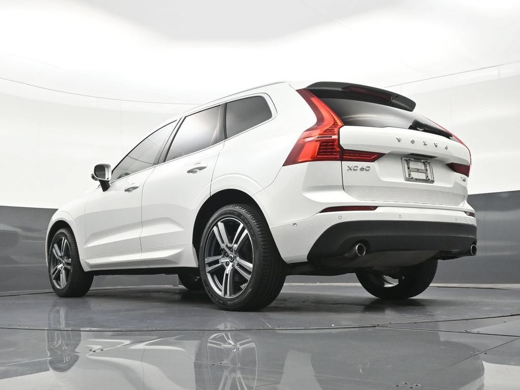 2018 Volvo XC60 T6 Momentum