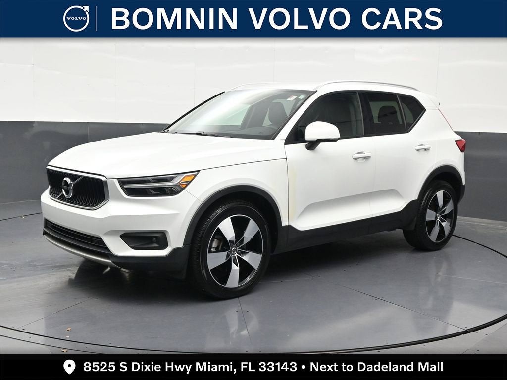 2021 Volvo XC40