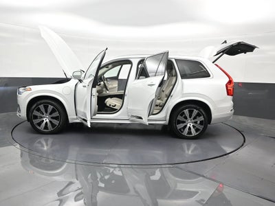 2024 Volvo XC90 Recharge Plug-In Hybrid T8 Ultimate Bright Theme 7-Seater