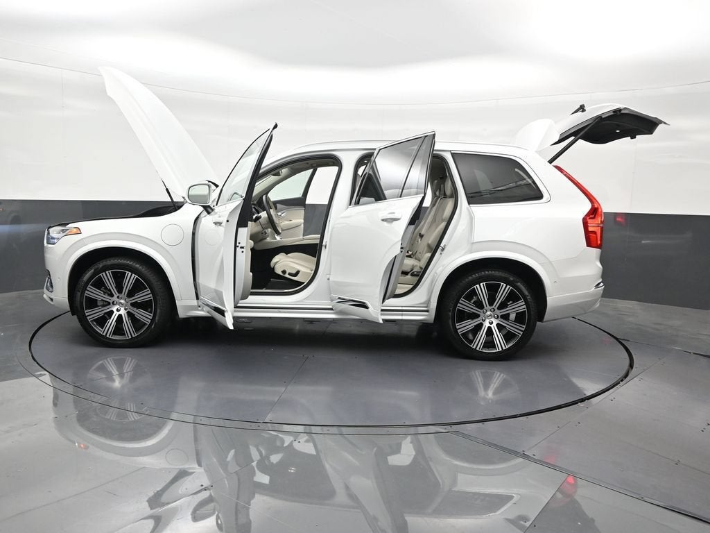 2024 Volvo XC90 Recharge Plug-In Hybrid T8 Ultimate Bright Theme 7-Seater