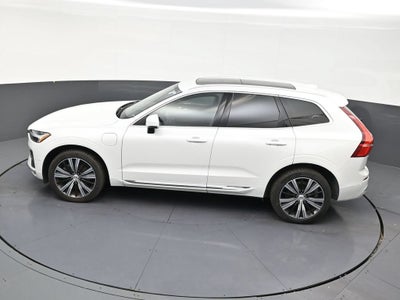 2023 Volvo XC60 Recharge Plug-In Hybrid T8 Plus Bright Theme