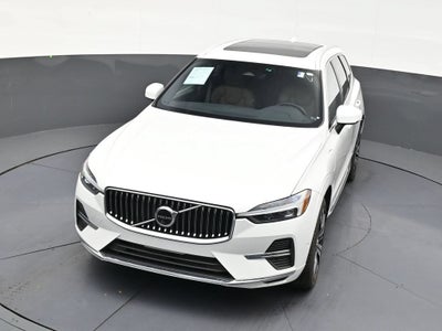 2023 Volvo XC60 Recharge Plug-In Hybrid T8 Plus Bright Theme