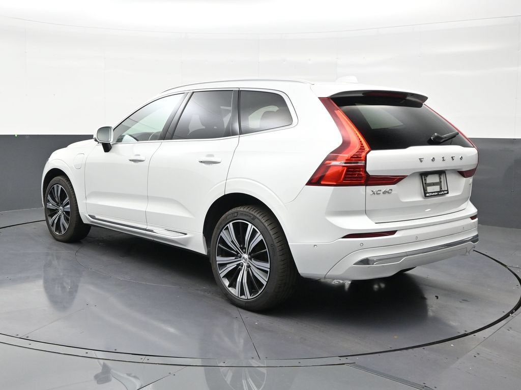 2023 Volvo XC60 Recharge Plug-In Hybrid T8 Plus Bright Theme