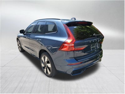 2024 Volvo XC60 Recharge Plug-In Hyb Plus Dark Theme