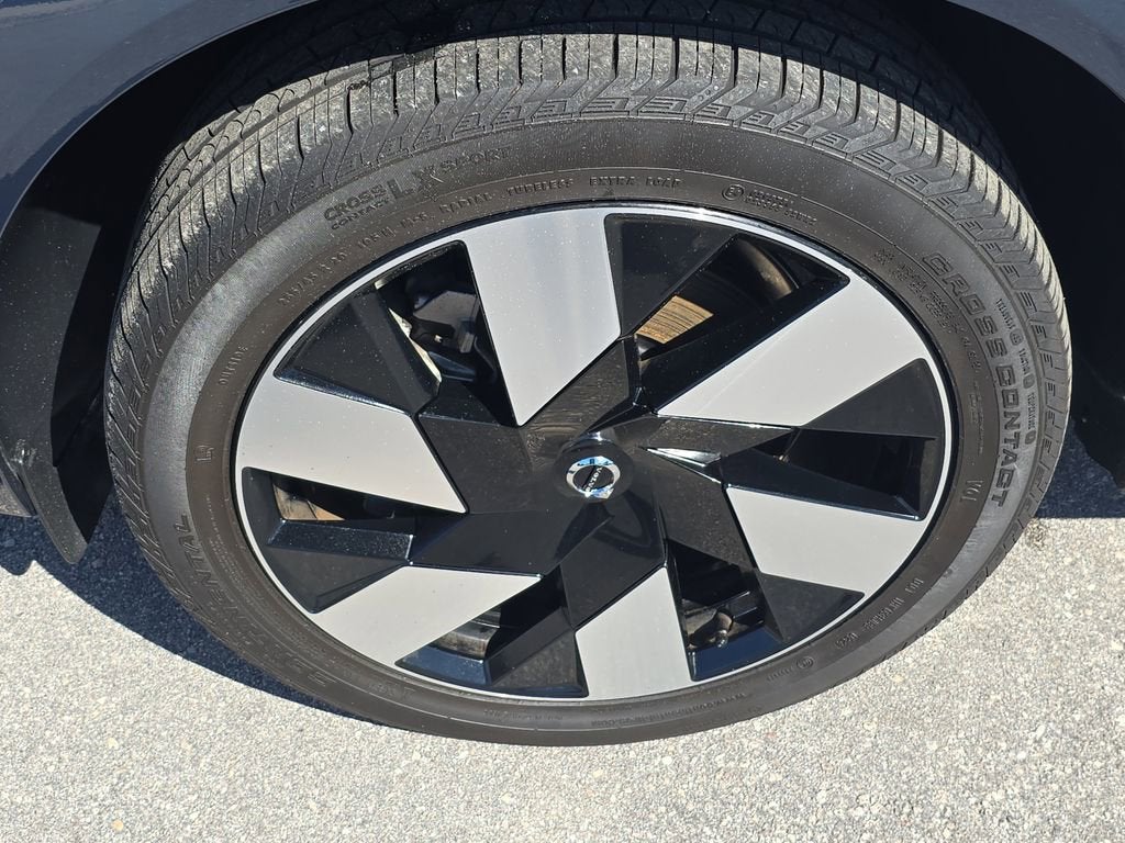 2024 Volvo XC60 Recharge Plug-In Hyb Plus Dark Theme