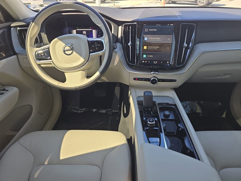 2024 Volvo XC60 Recharge Plug-In Hyb Plus Dark Theme