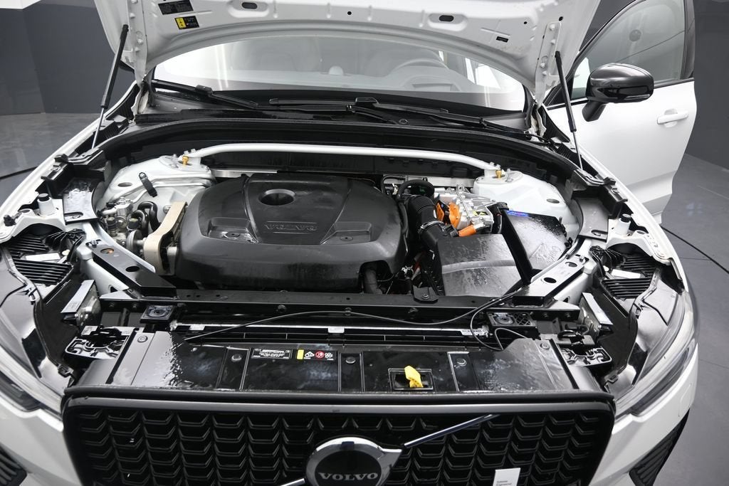 2024 Volvo XC60 Recharge Plug-In Hybrid T8 Polestar Engineered