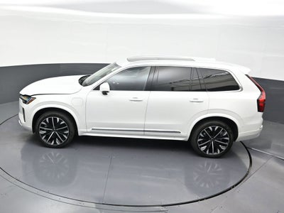 2025 Volvo XC90 Plug-In Hybrid Plus