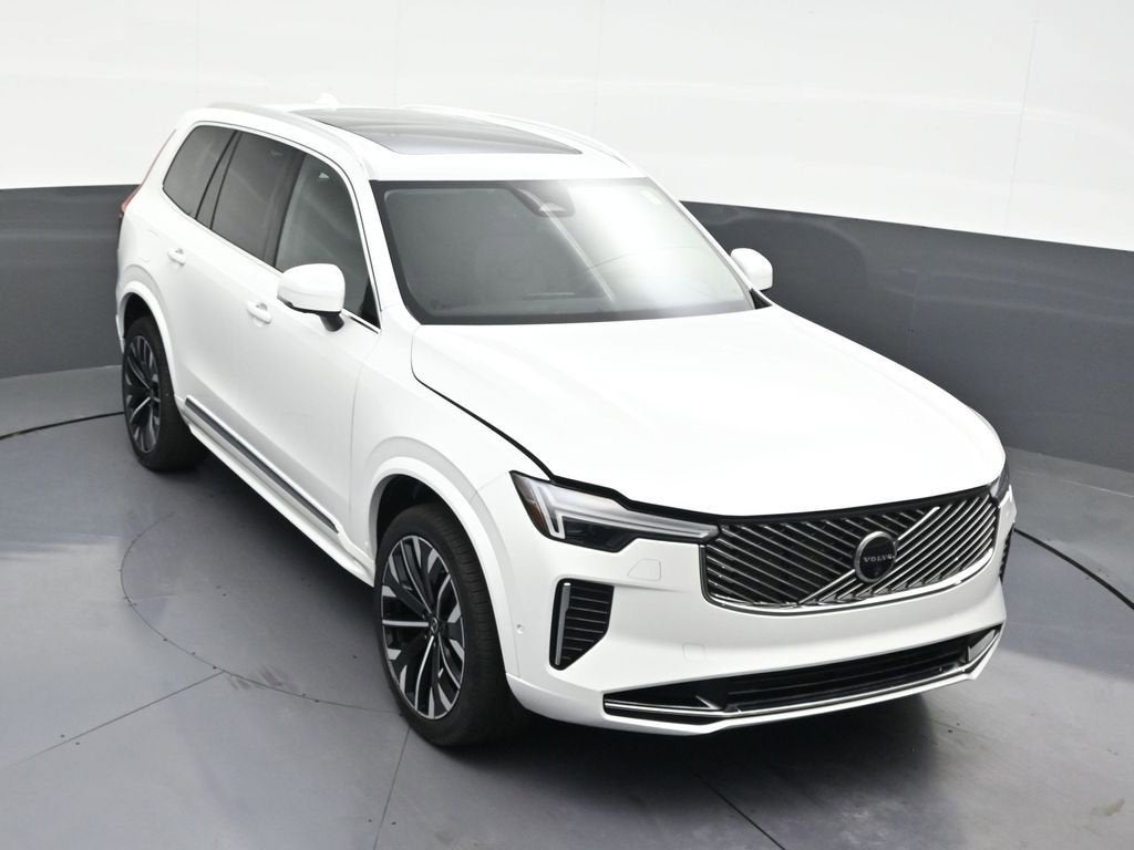 2025 Volvo XC90 Plug-In Hybrid Plus